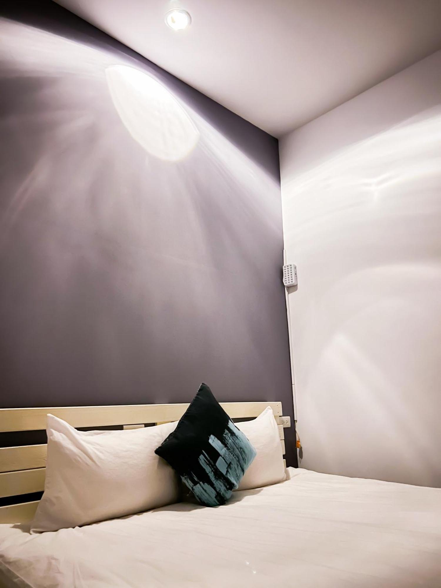 Zhuji Hostel Donggang Extérieur photo